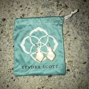 KENDRA SCOTT EARRINGS